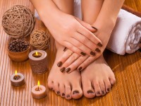 Manicure & Pedicure